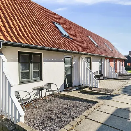 Lejlighed Marika - 200m From The Sea By Interhome